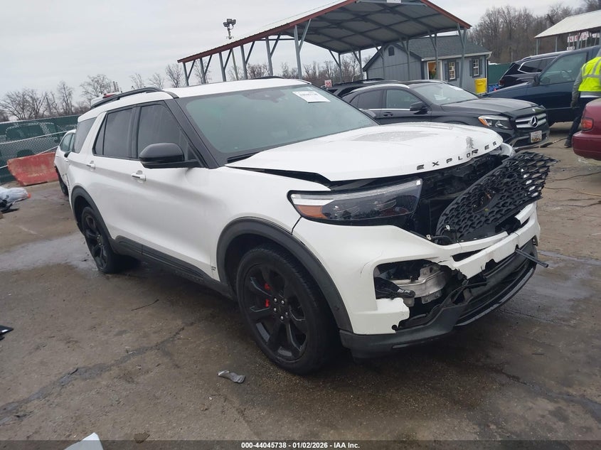 2021 Ford Explorer St