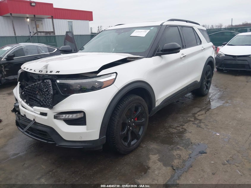 2021 Ford Explorer St