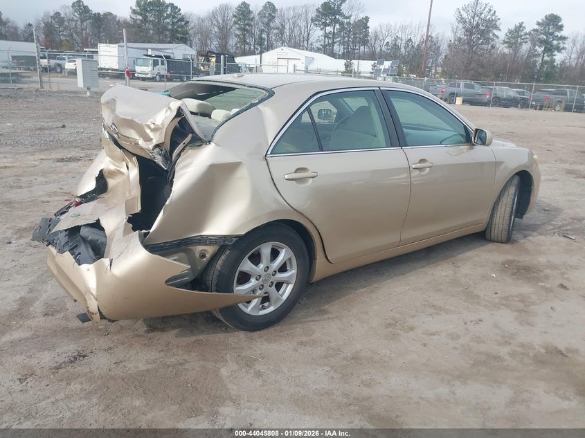 2011 Toyota Camry Le
