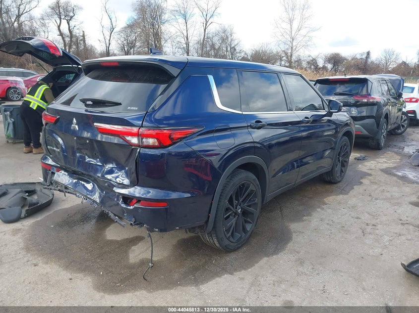 2022 Mitsubishi Outlander Black Edition S-Awc/Se 2.5 S-Awc/Se Launch Edition S-Awc