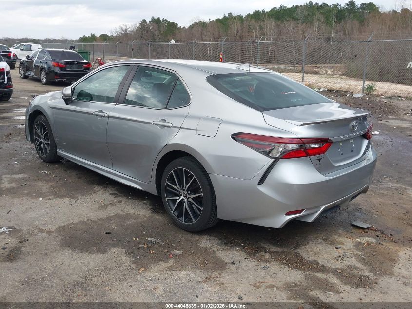 2022 Toyota Camry Se