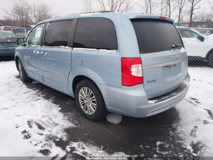 2013 Chrysler Town & Country Touring-L
