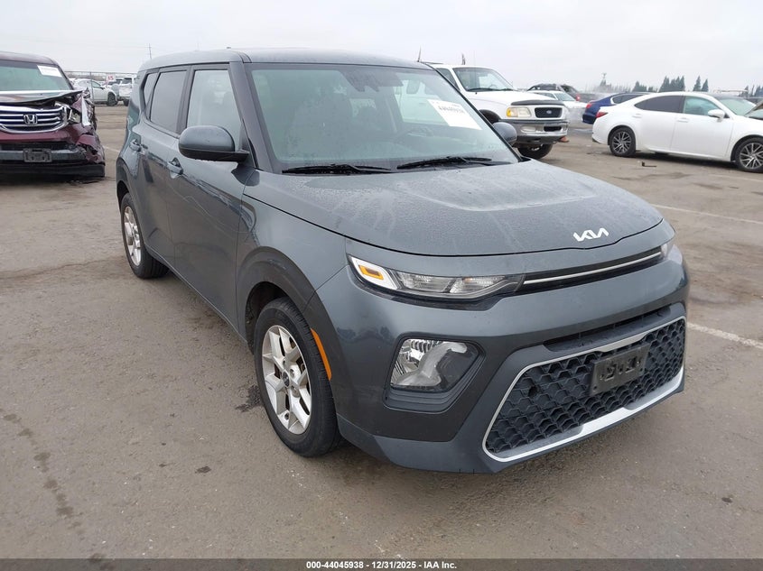 2022 Kia Soul Lx
