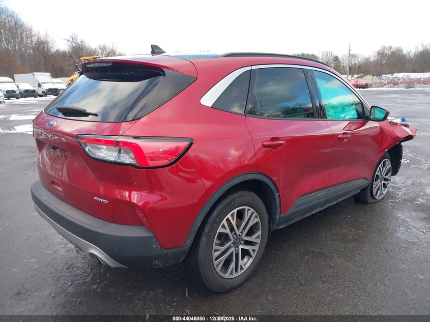 2022 Ford Escape Sel