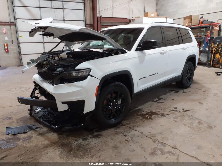 2025 Jeep Grand Cherokee L Altitude X 4X4