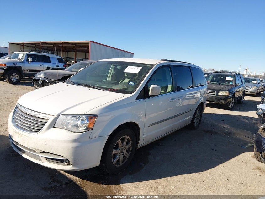 2011 Chrysler Town & Country Touring