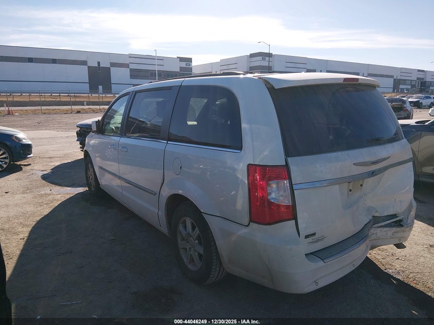 2011 Chrysler Town & Country Touring