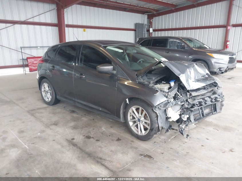 1FADP3K22JL313067 2018 Ford Focus Se auction photo 1