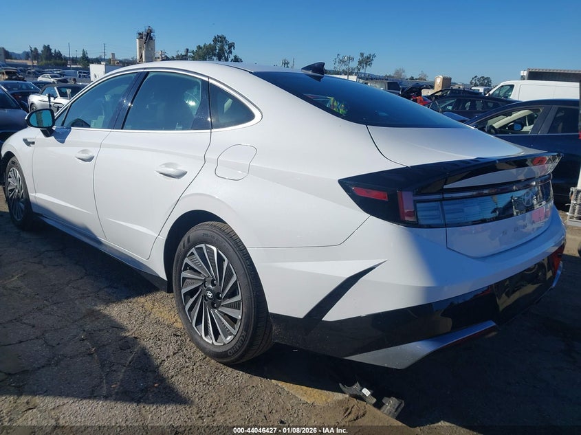 2025 Hyundai Sonata Hybrid Sel