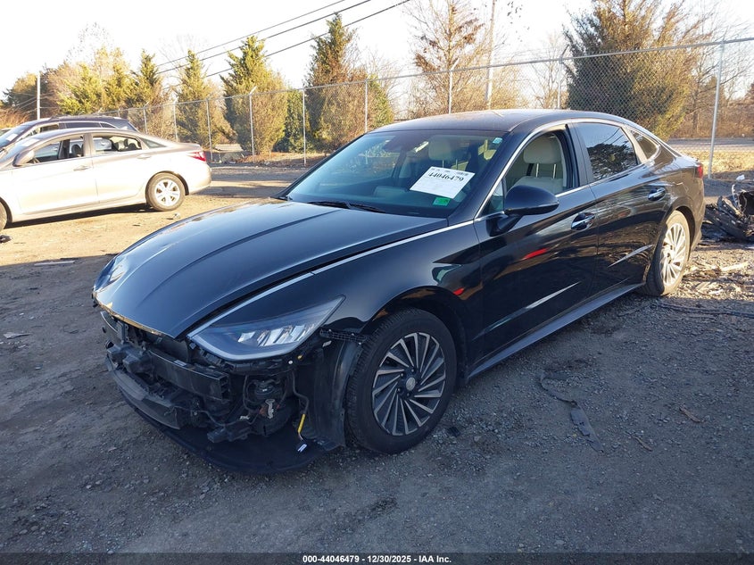 2021 HYUNDAI SONATA auction photo 2