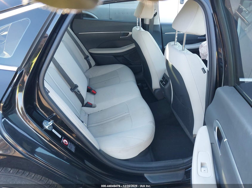 2021 HYUNDAI SONATA auction photo 8
