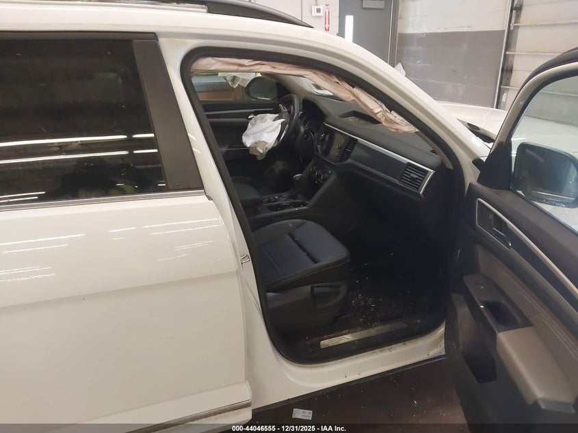 2021 Volkswagen Atlas 3.6L V6 Se W/Technology R-Line