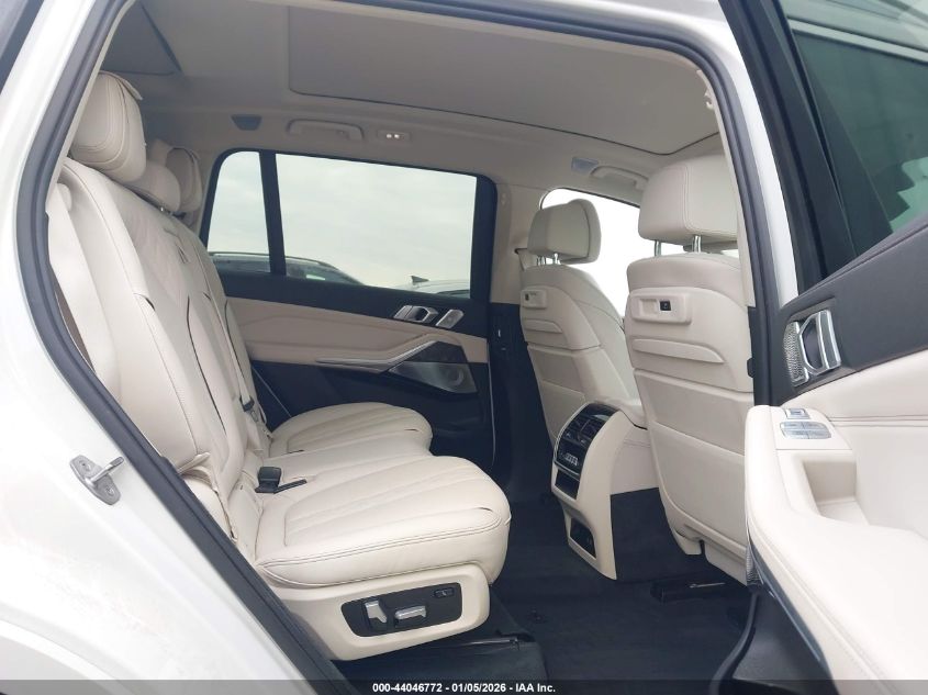 2020 BMW X7 - 5UXCW2C08L9B73950