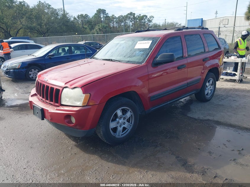 2005 Jeep Grand Cherokee Laredo