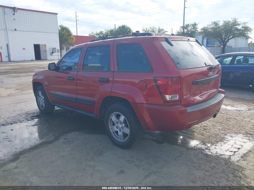 2005 Jeep Grand Cherokee Laredo