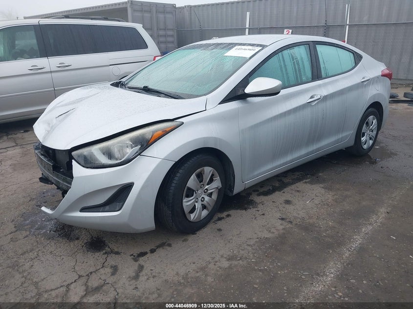 2016 Hyundai Elantra Se
