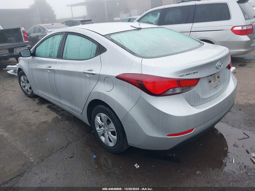 2016 Hyundai Elantra Se