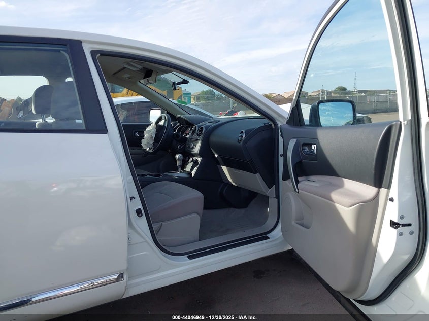 2014 Nissan Rogue Select S