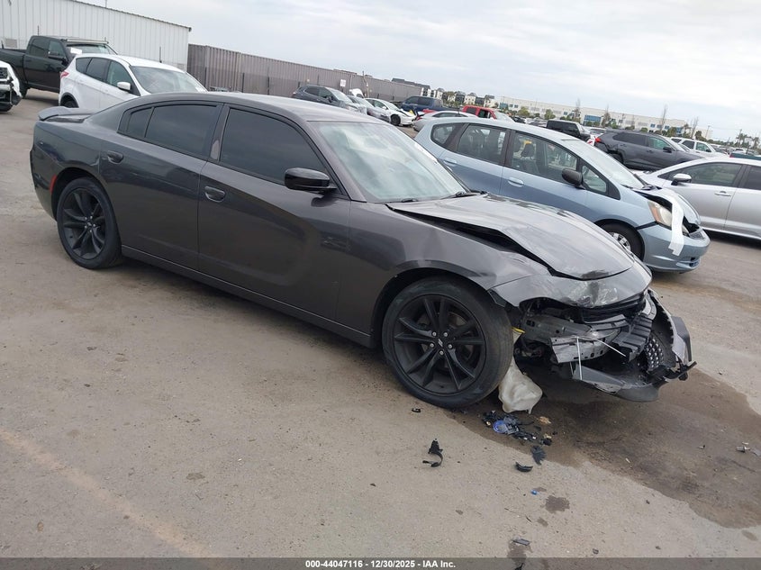 2018 Dodge Charger Sxt Rwd