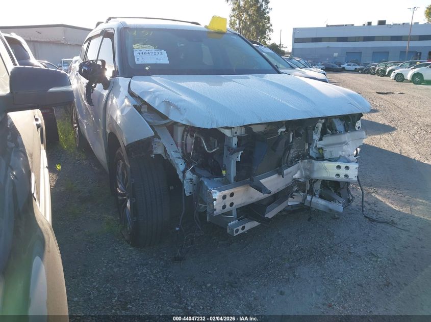 2022 Toyota Highlander