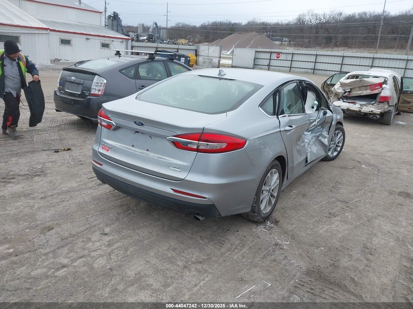 2020 Ford Fusion Se