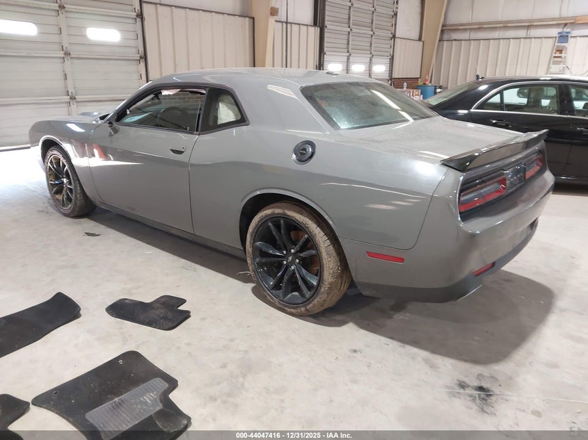 2018 Dodge Challenger Sxt