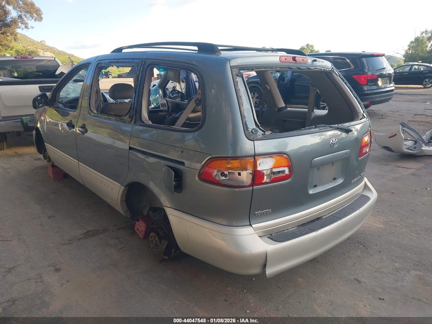 1998 Toyota Sienna Xle
