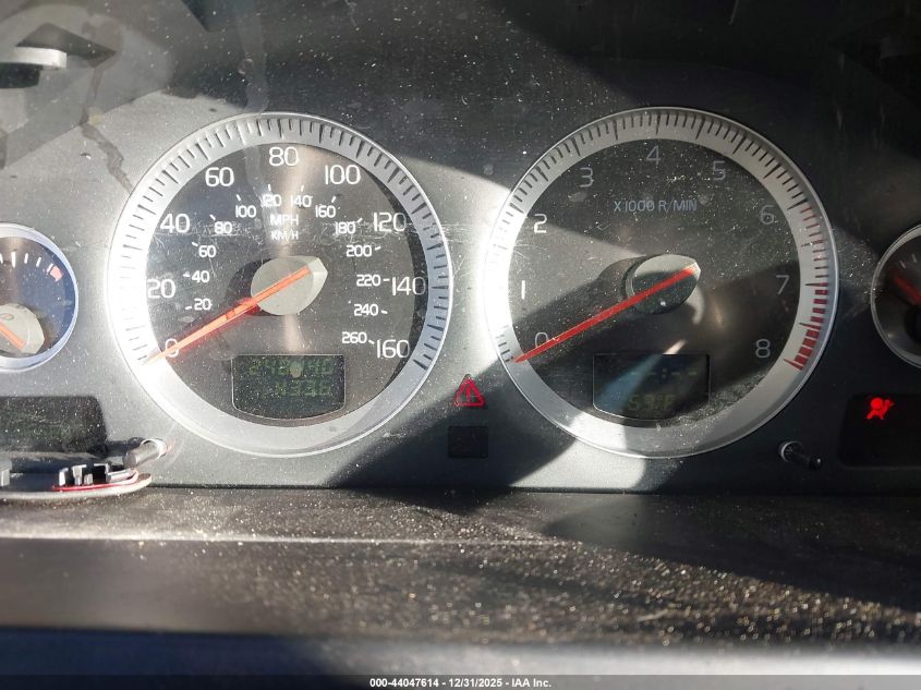 2011 Volvo Xc90 3.2 VIN: YV4952CY7B1586549 Lot: 44047614