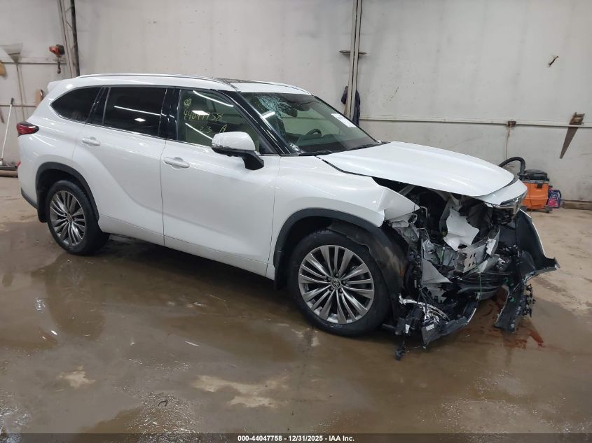 2023 Toyota Highlander