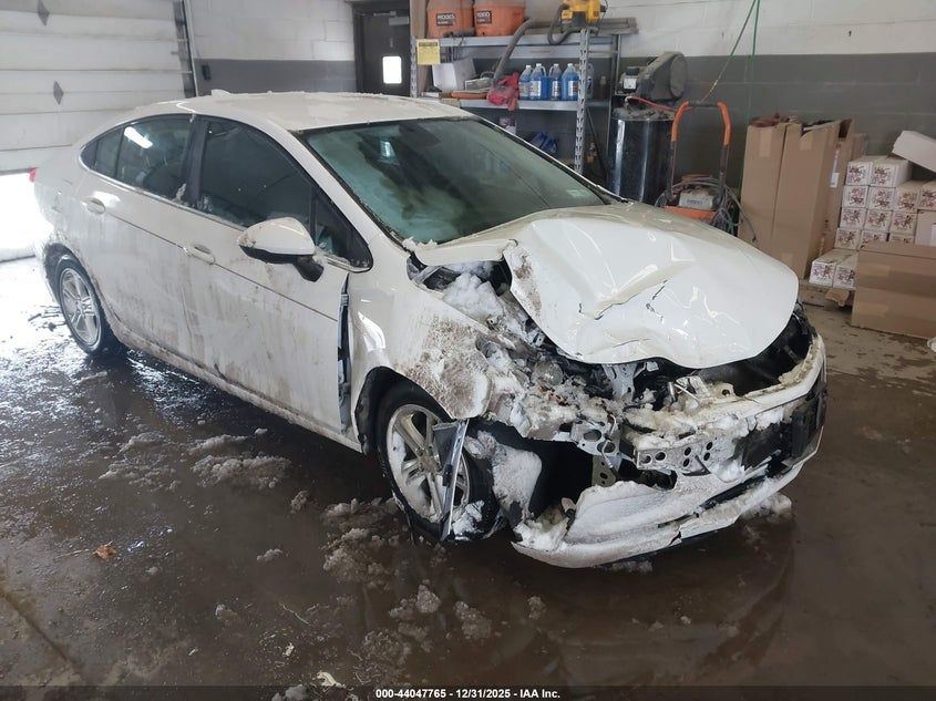 2018 CHEVROLET CRUZE LT AUTO