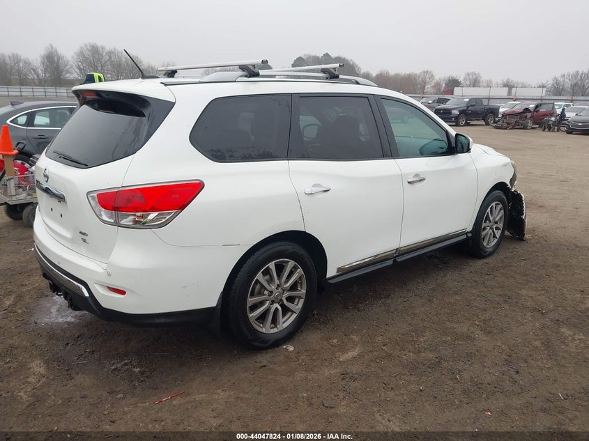 2015 Nissan Pathfinder Platinum/S/Sl/Sv