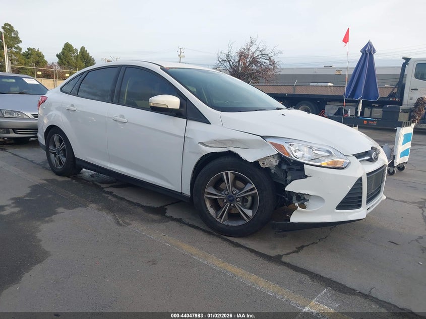 1FADP3F22EL230111 2014 Ford Focus Se auction photo 1