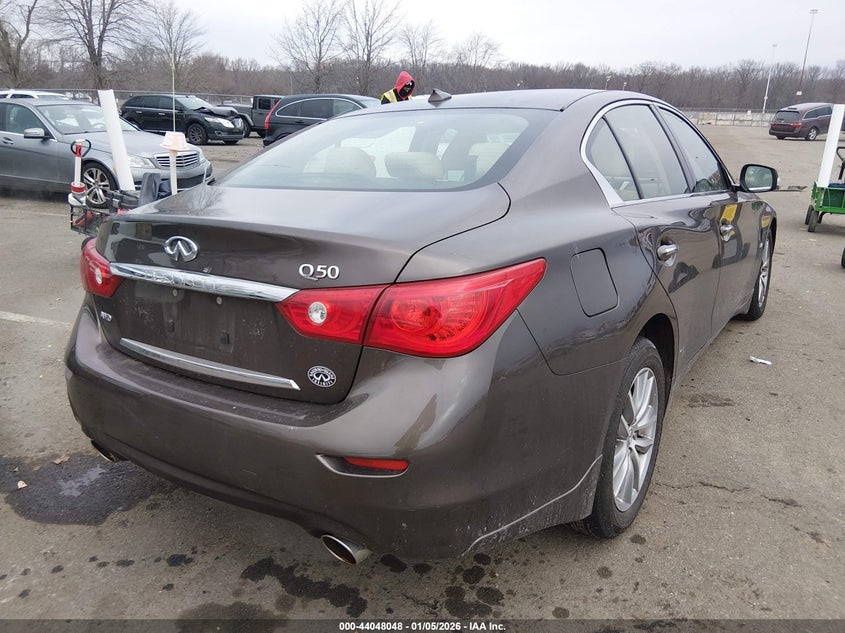2014 Infiniti Q50 Premium