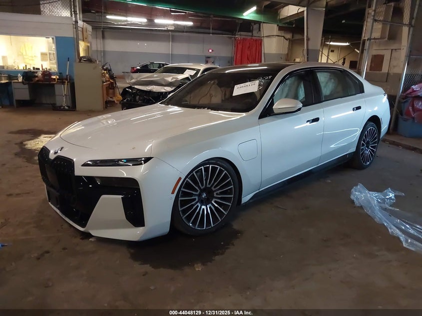 2024 BMW 750E xDrive