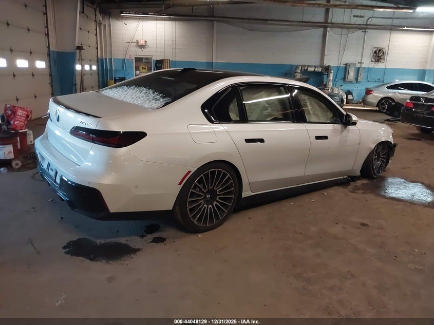 2024 BMW 750E xDrive