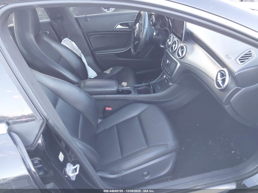 2015 Mercedes-Benz Cla 250