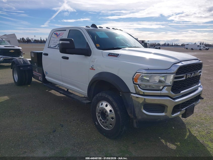 2024 Ram 5500 Chassis Tradesman/Slt/Laramie/Limited