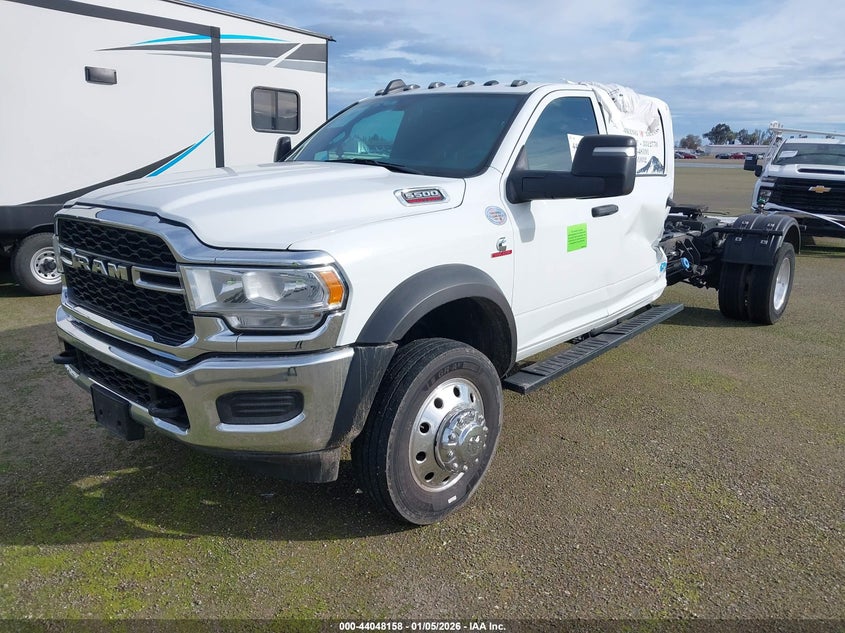 2024 Ram 5500 Chassis Tradesman/Slt/Laramie/Limited