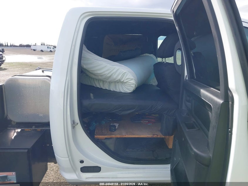 2024 Ram 5500 Chassis Tradesman/Slt/Laramie/Limited VIN: 3C7WRNFL6RG146817 Lot: 44048158