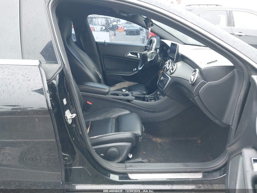 2016 Mercedes-Benz Cla 250