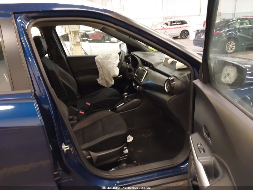 2019 Nissan Kicks Sv