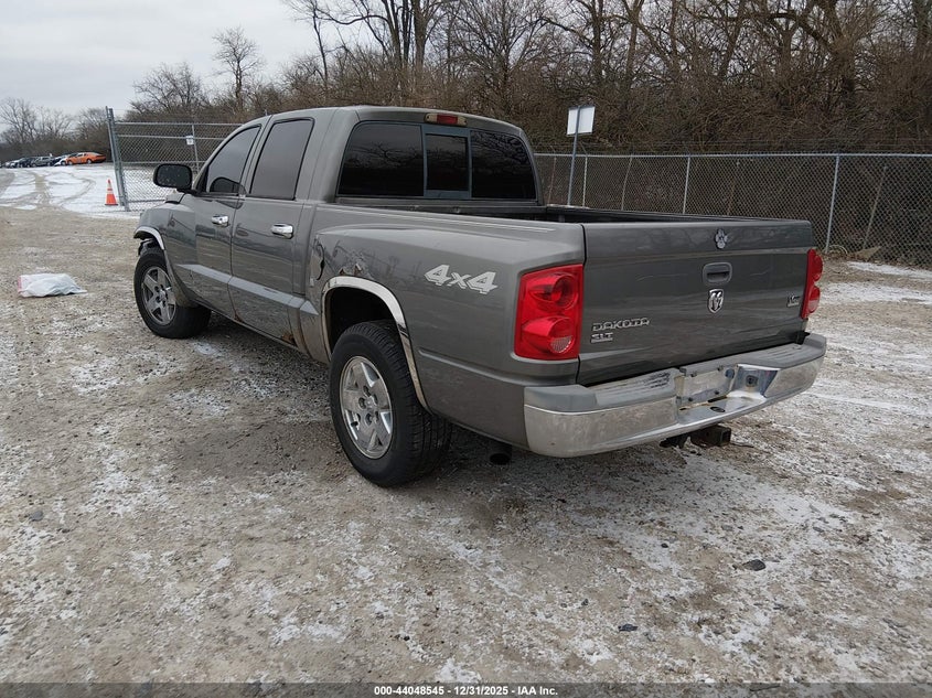 2005 Dodge Dakota Slt