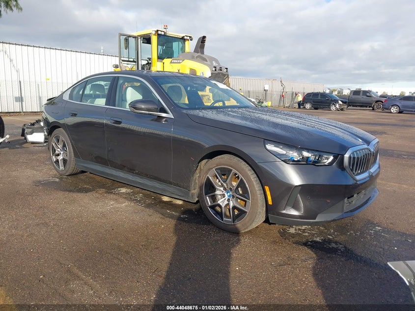 WBY33FK01RCR33274 2024 BMW I5 Edrive40 auction photo 1