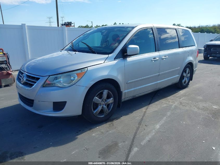 2010 Volkswagen Routan Sel