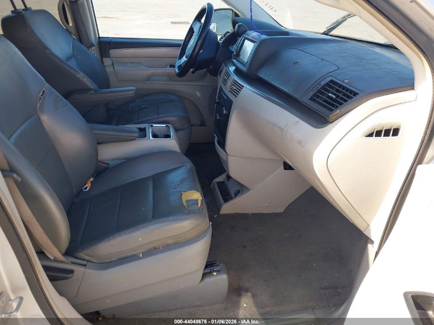 2010 Volkswagen Routan Sel