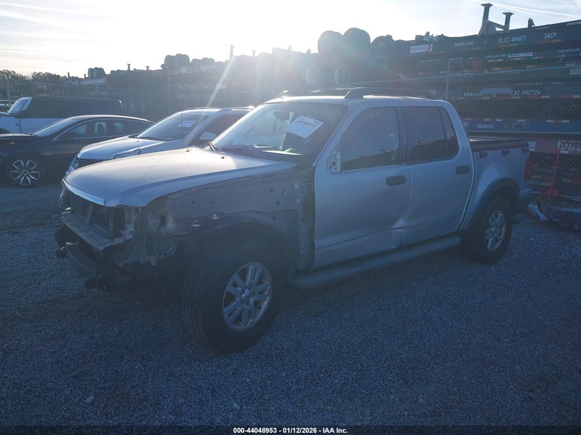 2010 Ford Explorer Sport Trac Xlt