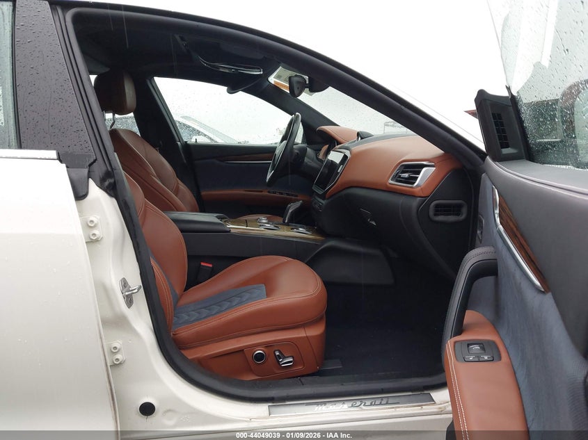 2021 Maserati Ghibli S Granlusso