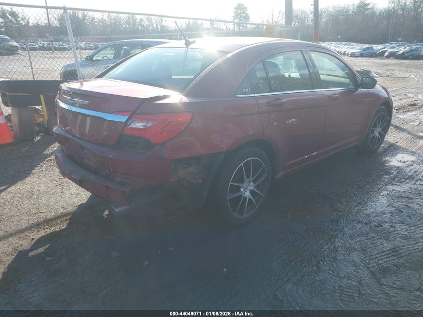2014 Chrysler 200 Touring
