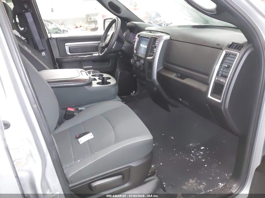 2021 Ram 1500 Classic Warlock 4X4 6'4 Box