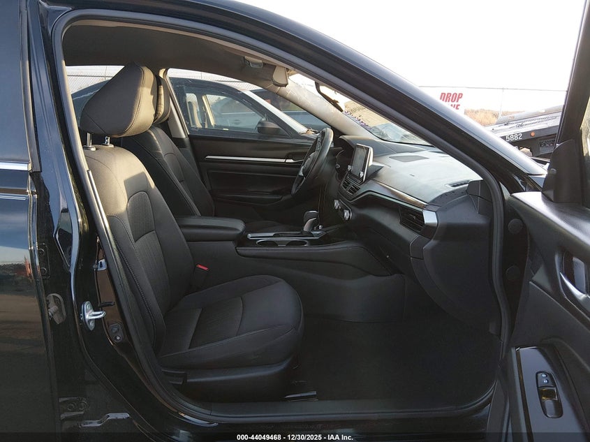 2023 Nissan Altima Sv Fwd